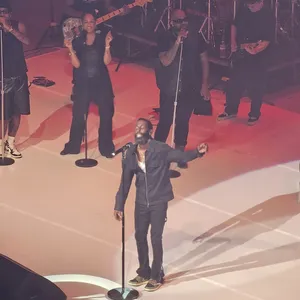 concert photo